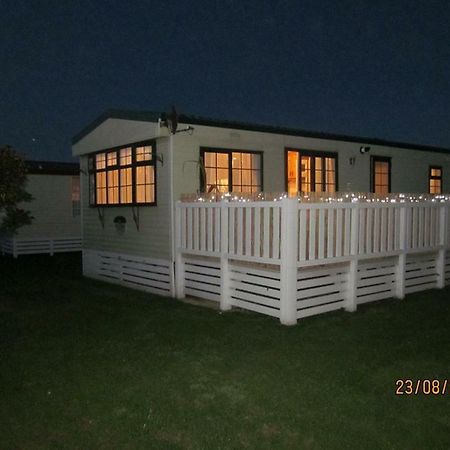 33 Beach Retreat Lodge Pevensey Bay Holiday Park Экстерьер фото