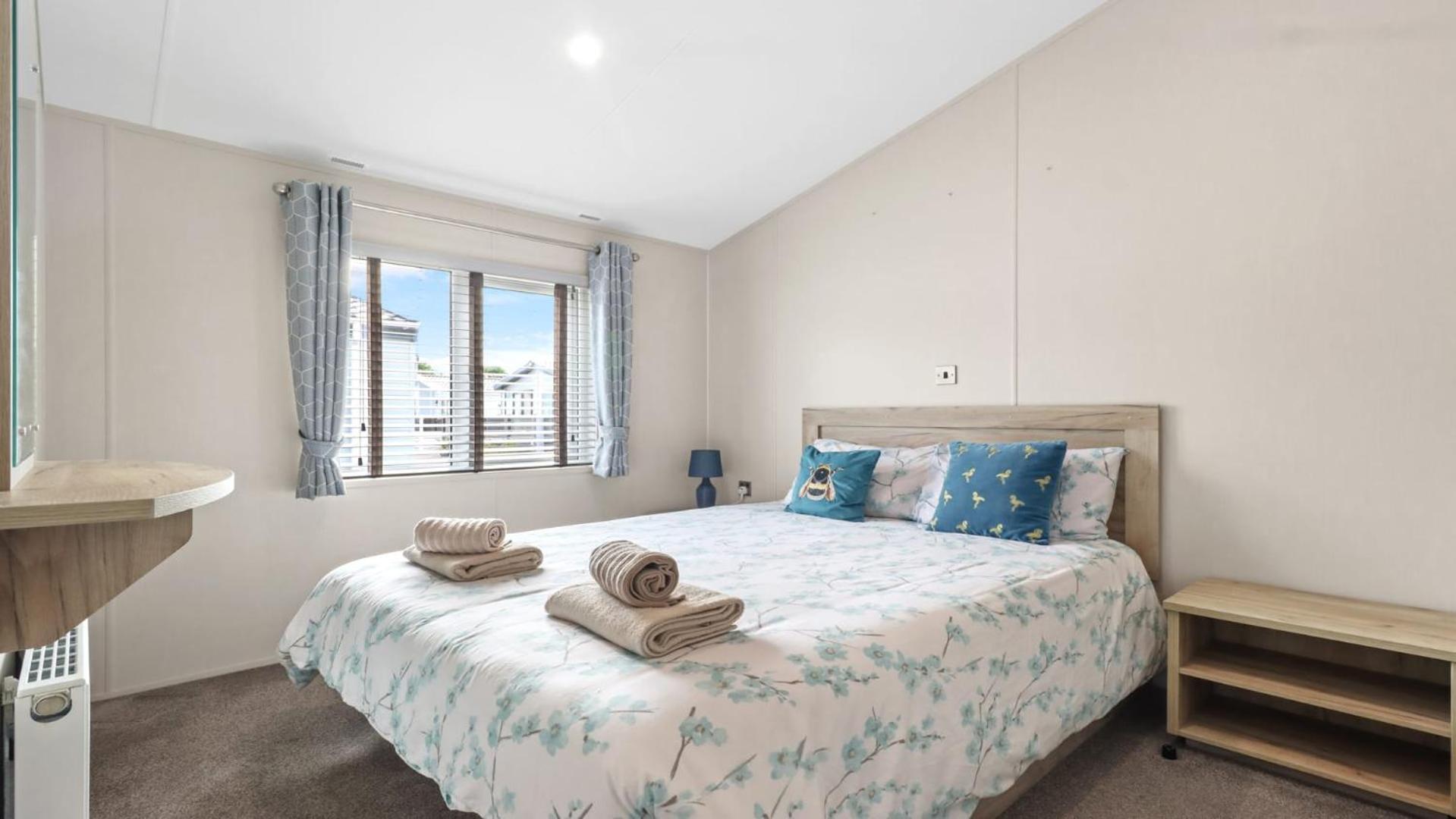 33 Beach Retreat Lodge Pevensey Bay Holiday Park Экстерьер фото