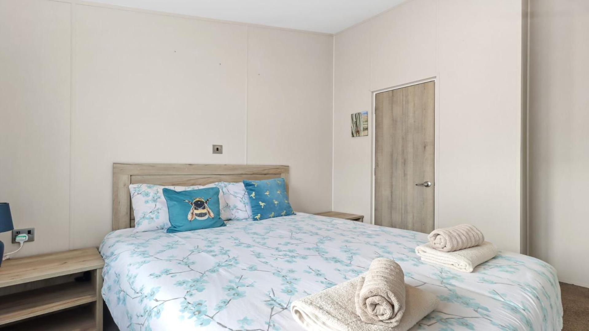 33 Beach Retreat Lodge Pevensey Bay Holiday Park Экстерьер фото