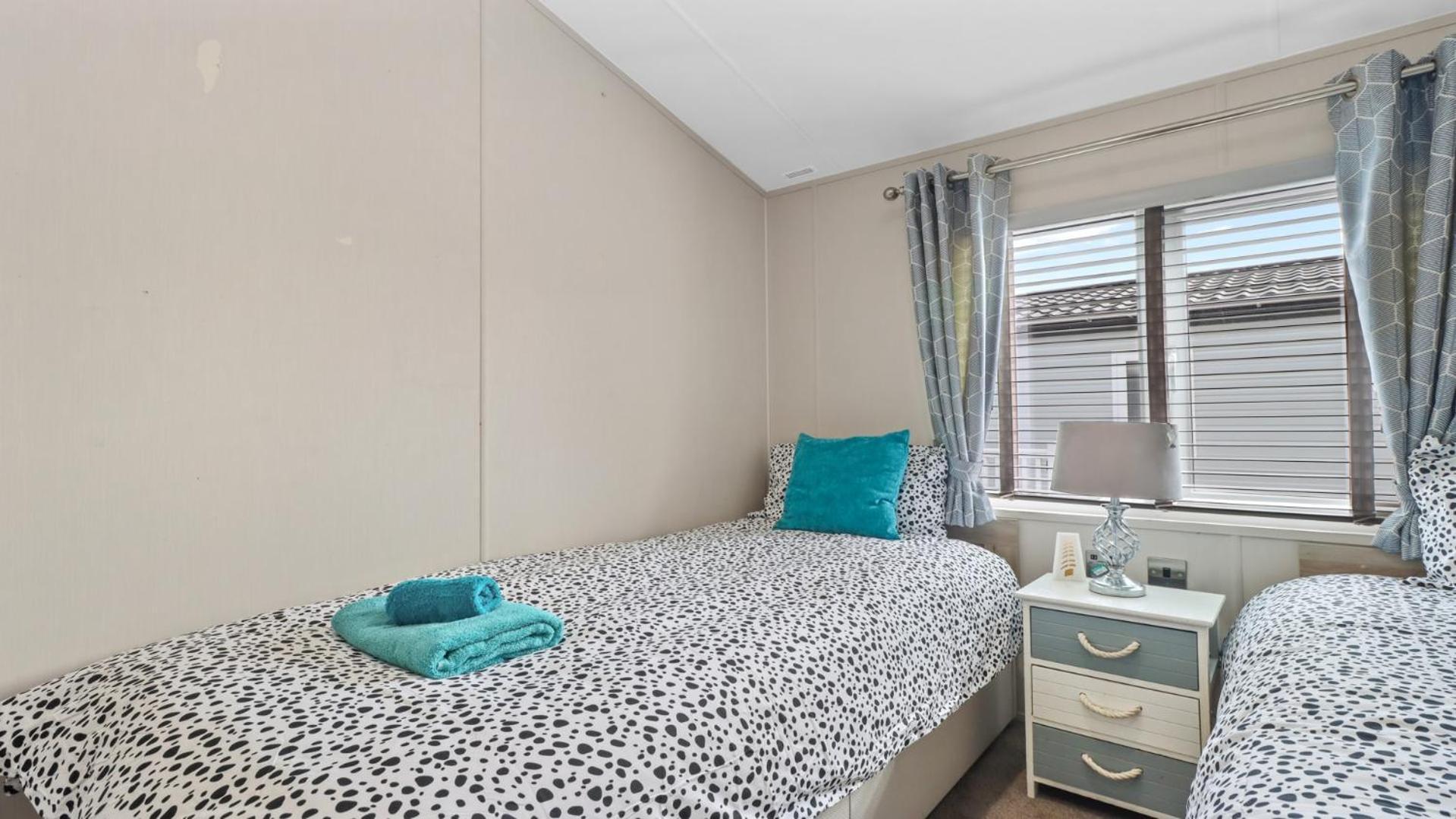 33 Beach Retreat Lodge Pevensey Bay Holiday Park Экстерьер фото