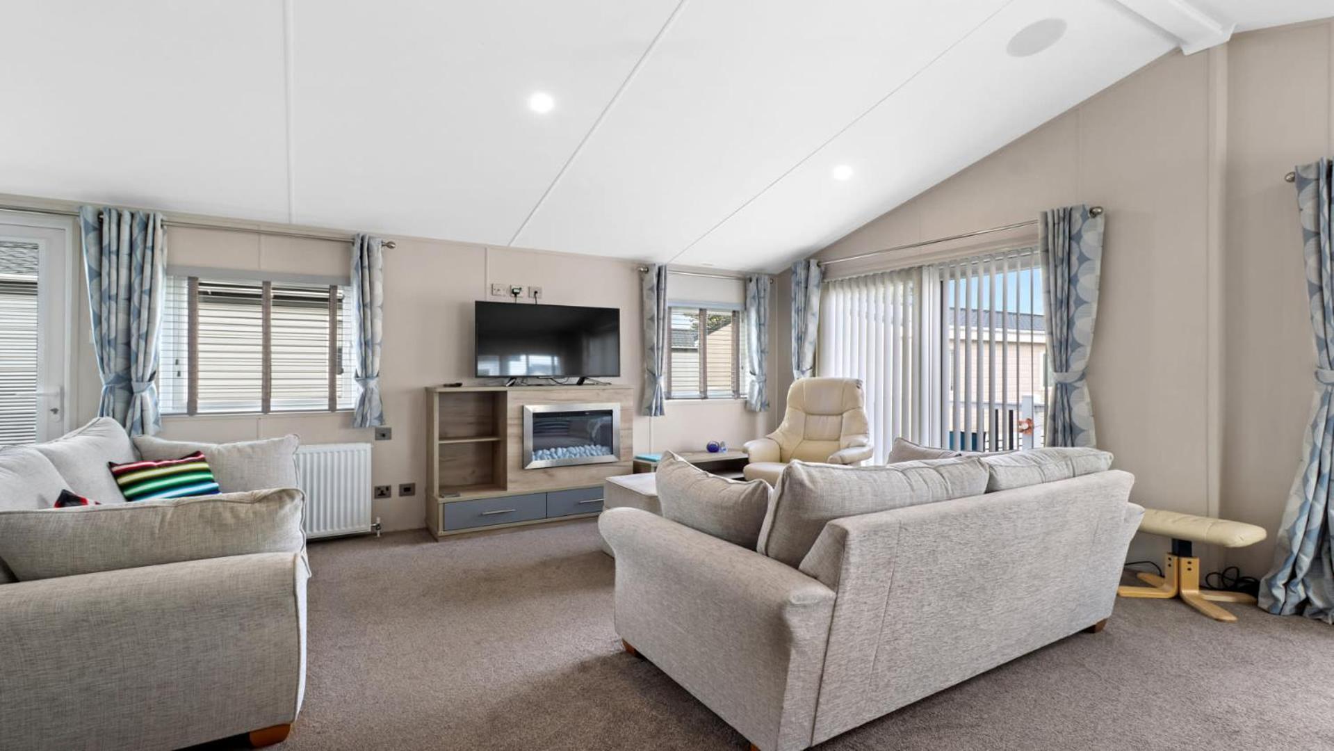 33 Beach Retreat Lodge Pevensey Bay Holiday Park Экстерьер фото