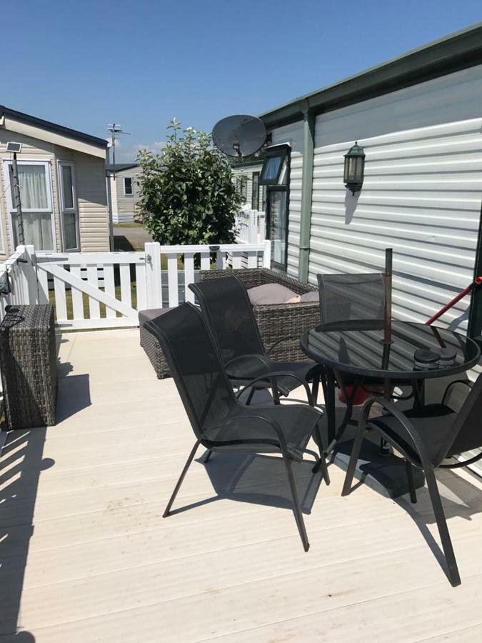 33 Beach Retreat Lodge Pevensey Bay Holiday Park Экстерьер фото