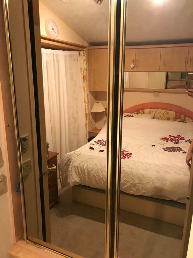 33 Beach Retreat Lodge Pevensey Bay Holiday Park Экстерьер фото