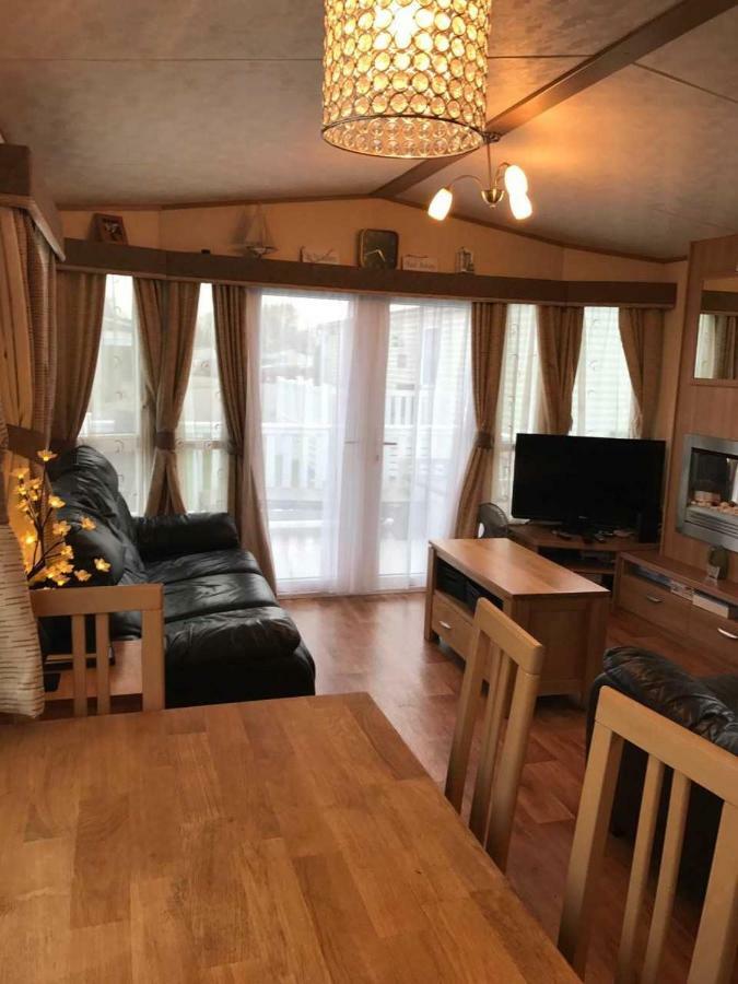 33 Beach Retreat Lodge Pevensey Bay Holiday Park Экстерьер фото
